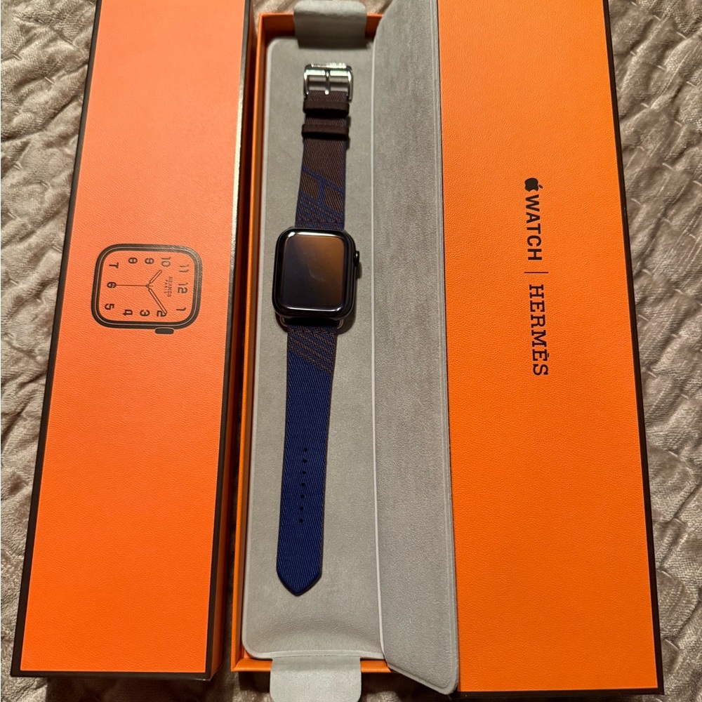 Apple Hermes smartwatch